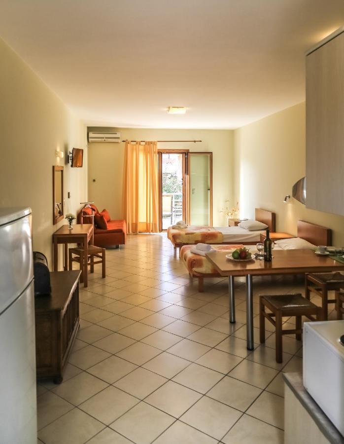 Eleni Suites Methoni Dış mekan fotoğraf