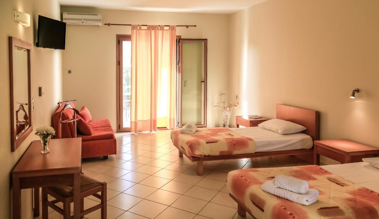 Eleni Suites Methoni Dış mekan fotoğraf