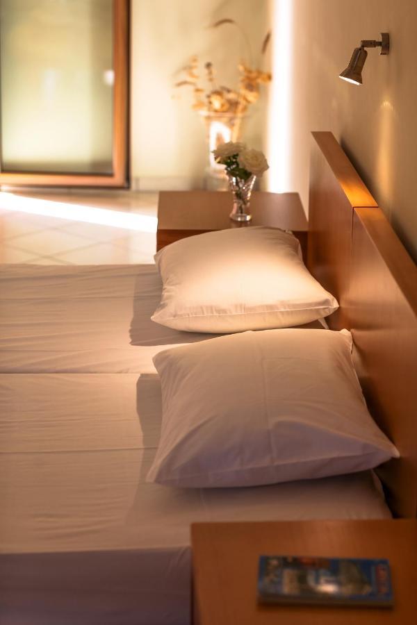 Eleni Suites Methoni Dış mekan fotoğraf