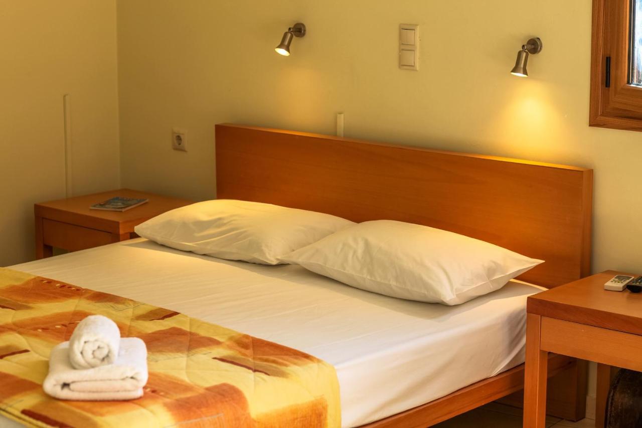 Eleni Suites Methoni Dış mekan fotoğraf